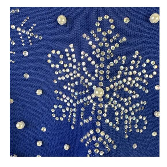 Quacker Factory Royal Blue Silver Snowflake Christmas Holiday Long Sleeve Top M - Picture 4 of 9